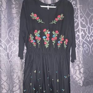 Torrid floral embroidered dress